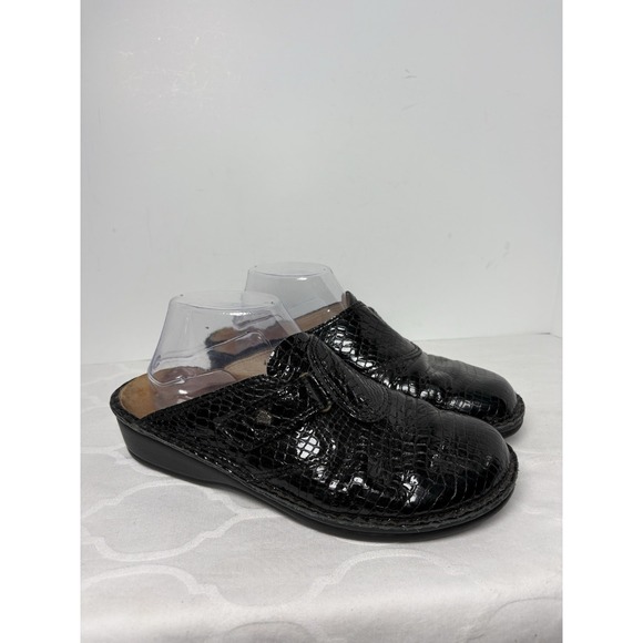 Finn Comfort Shoes - Finn Comfort Santa Fe Shoes Women Eu 41 - US Size 10 Black Leather Comfort Clogs
